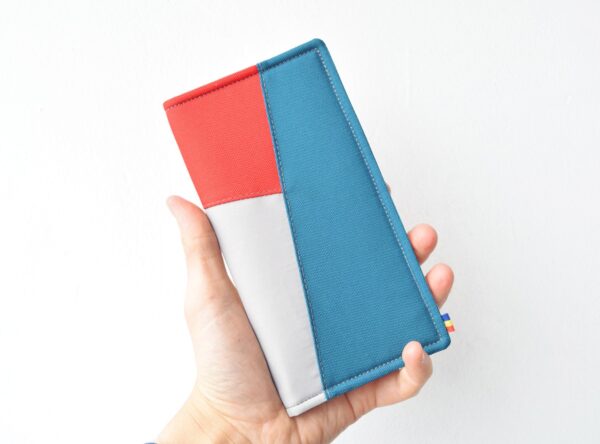 Portofel bifold, upcycled, pentru buletin, in trei culori, Roșu, Teal & Gri