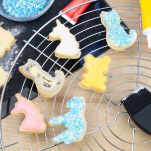 Set de 4 forme de taiat biscuiti LURCH din otel inoxidabil, modele animale (unicorn, pisica, cal, urs) | Domestika.ro