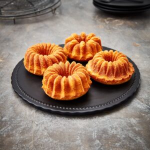 Set 4 forme speciale de copt din aluminiu turnat - Belissima Contoura | Domestika.ro