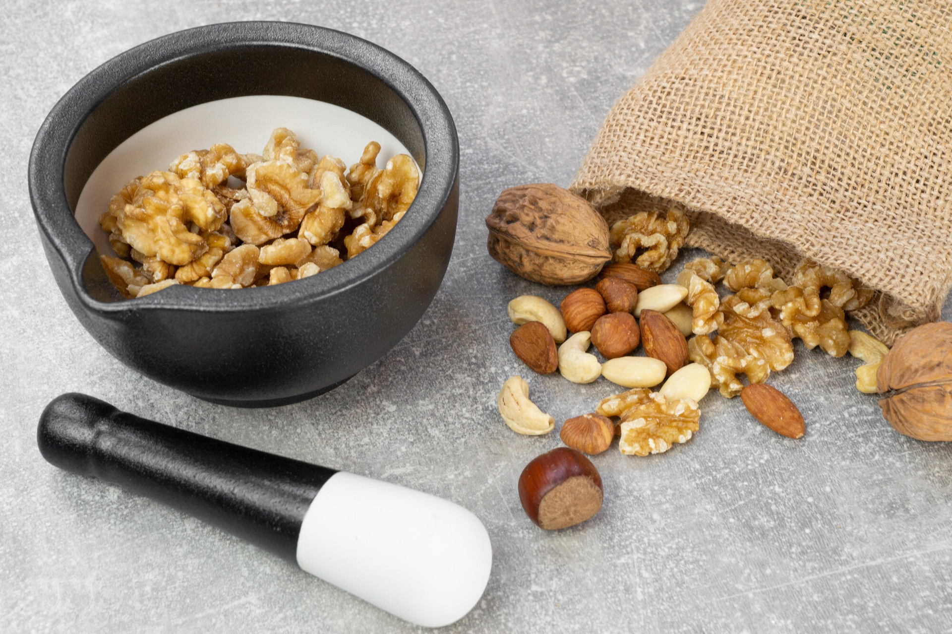 LURCH Mojar si pistil diametru 11cm pentru macinarea condimentelor si ierburilor | Domestika.ro