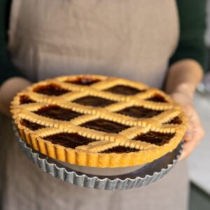 Tava rotunda, canelata prevazuta cu gauri si fund detasabil, 24 cm | Domestika.ro